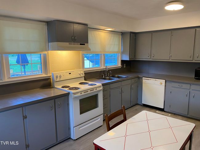 6604 Birchfield Rd, House other with 3 bedrooms, 2 bathrooms and null parking in Wise VA | Image 8