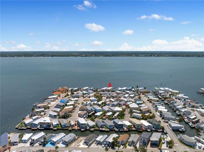 1109 Nettles Blvd, House other with 2 bedrooms, 2 bathrooms and 1 parking in Jensen Beach FL | Image 10