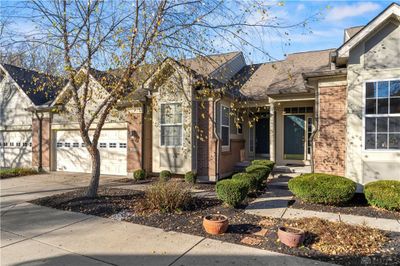 Welcome home to this lovely condominium nestled near Beaver Creek Golf Course. | Image 1