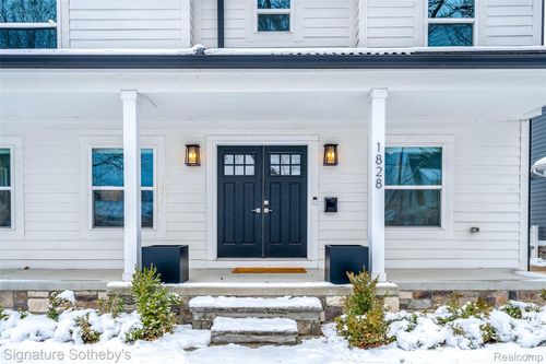 1828 Henrietta St, Birmingham, MI, 48009-4166 | Card Image