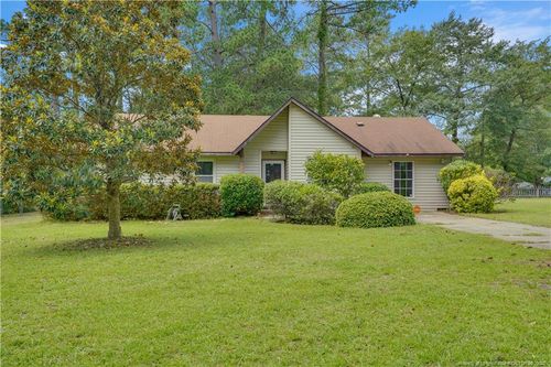 1516 Doncaster Dr, Fayetteville, NC, 28304-3905 | Card Image