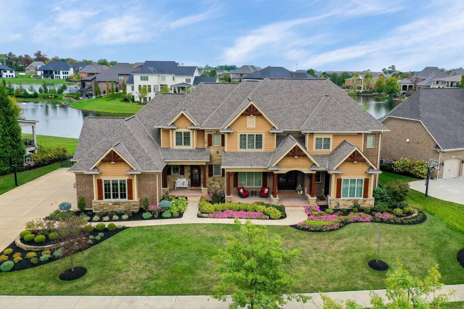 Shore Pl, Mason, OH 45040