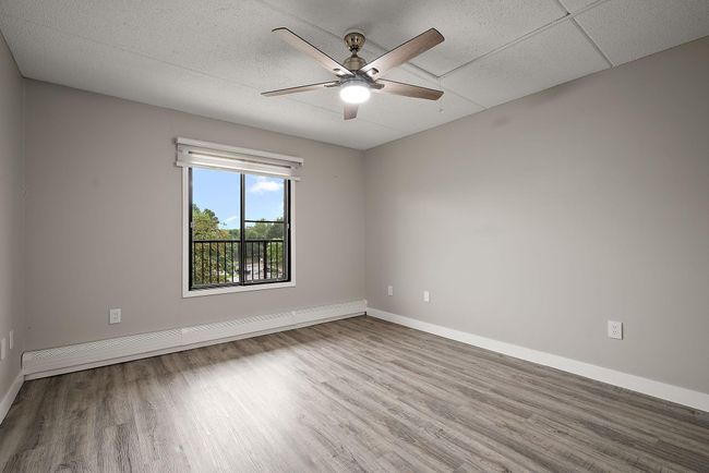 APT-409 - 10411 Cedar Lake Rd, Condo with 2 bedrooms, 2 bathrooms and null parking in Minnetonka MN | Image 21