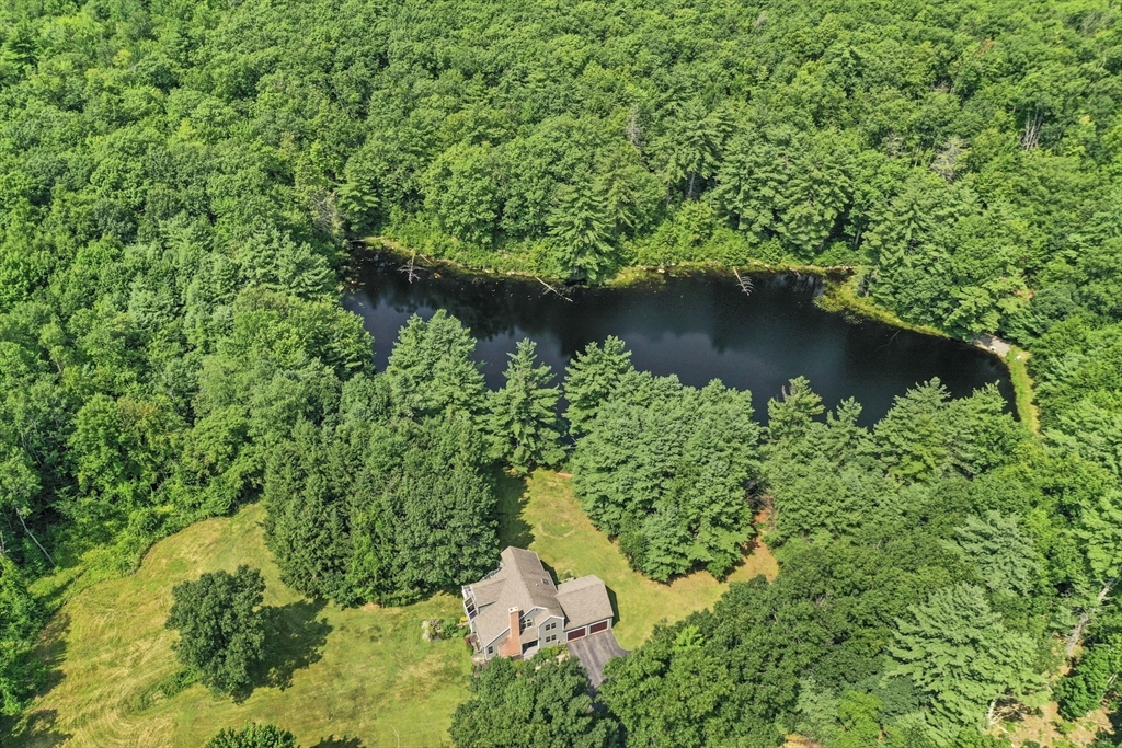 Bailey Rd, West Townsend, MA 01474