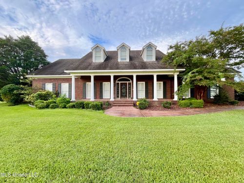 13 Canebrake Dr, Crystal Springs, MS, 39059-9624 | Card Image