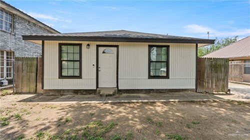 2312 E Honolulu Ave, Alton, TX, 78573-0645 | Card Image