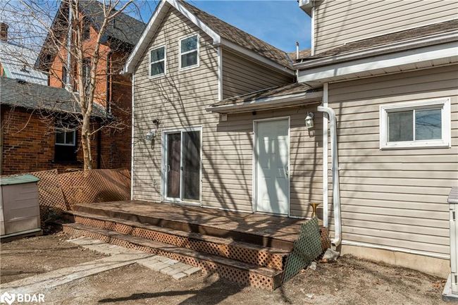 23 Elgin St, Home with 4 bedrooms, 3 bathrooms and 3 parking in Orillia ON | Image 7