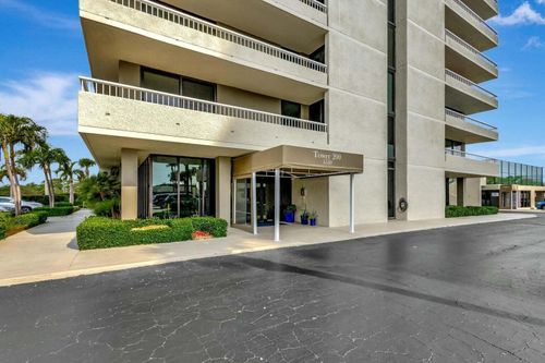 apt-2b-5550 N Ocean Dr, Riviera Beach, FL, 33404-2513 | Card Image