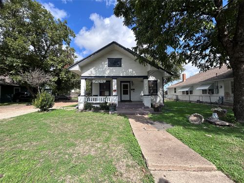 309 W Page Ave, Dallas, TX, 75208-6529 | Card Image