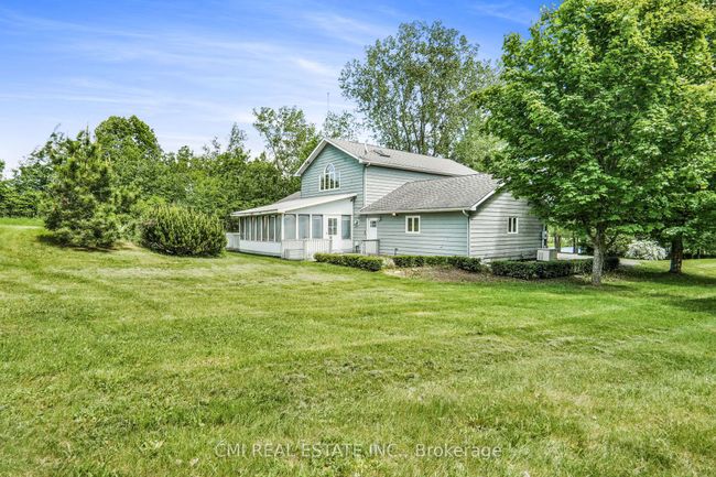 22139 Beauchamps Dr, House other with 6 bedrooms, 3 bathrooms and 10 parking in North Lancaster ON | Image 36