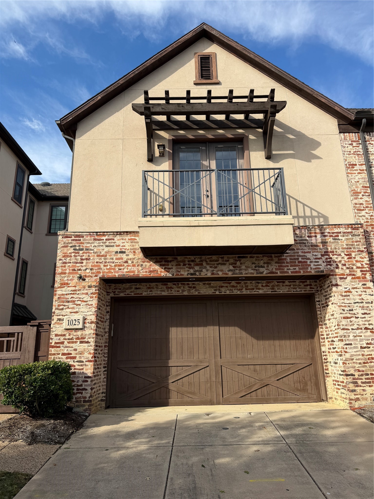 Residential Lease in Irving