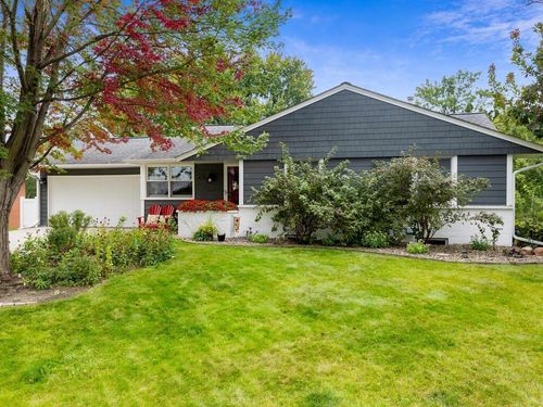5169 Abercrombie Dr, Edina, MN, 55439-1461 | Card Image