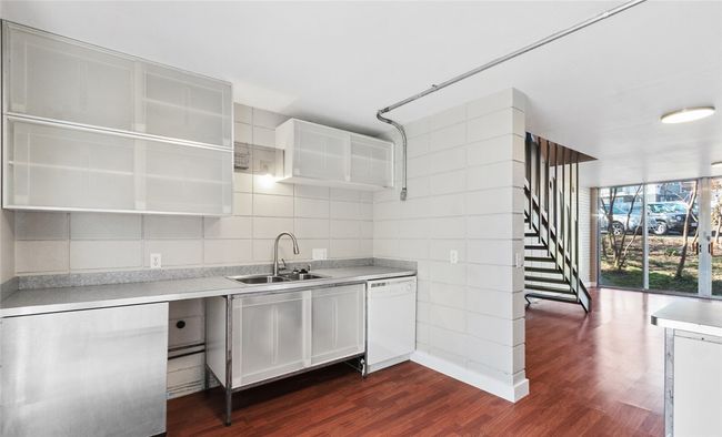 12 S Hill Ave, Condo with 2 bedrooms, 1 bathrooms and null parking in Fayetteville AR | Image 11