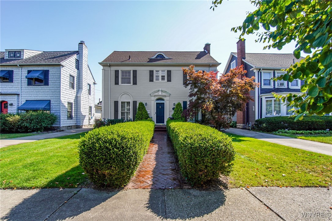 Winston Rd, Buffalo, NY 14216