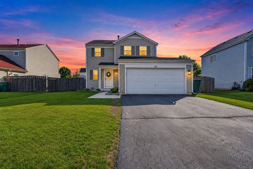 811 Mission Blvd, Joliet, IL, 60436-9717 | Card Image