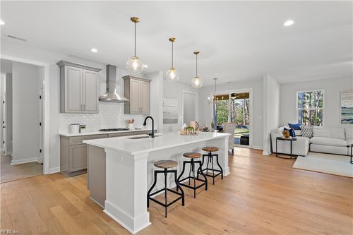 1237 Sebastian Ct, Chesapeake, VA, 23322-3912 | Card Image