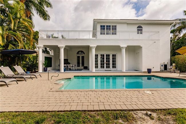 586 South Golf Dr, House other with 4 bedrooms, 3 bathrooms and null parking in Naples FL | Image 40
