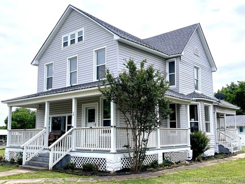 70 E Washington Ave, Krebs, OK, 74554 | Card Image