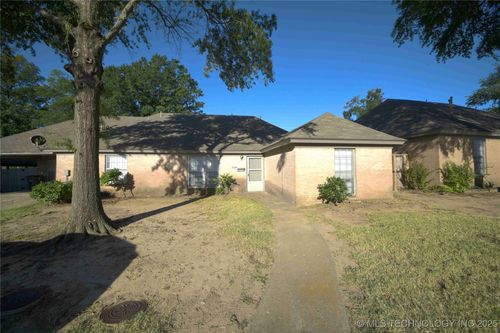4708 Fulton Pl, Tulsa, OK, 74135-6919 | Card Image