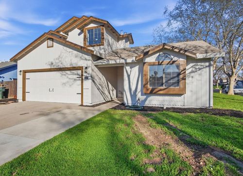 1732 Walpole Dr, Modesto, CA, 95358-6917 | Card Image