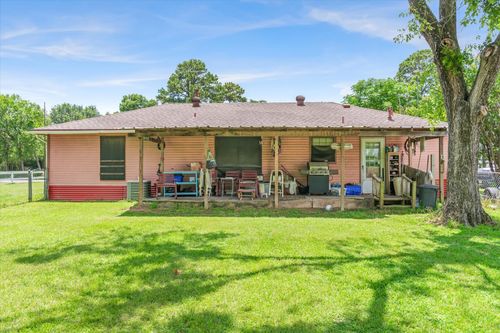 410 W Pine St Street, Edgewood, TX, 75117 | Card Image