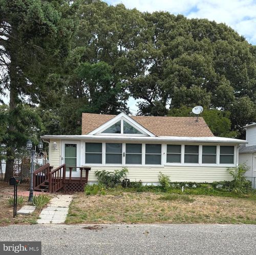 5 W Drumbed Rd, VILLAS, NJ, 08251-2022 | Card Image