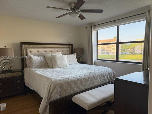 205-10467 Sunrise Lakes Blvd, Sunrise, FL, 33322-5989 | Card Image