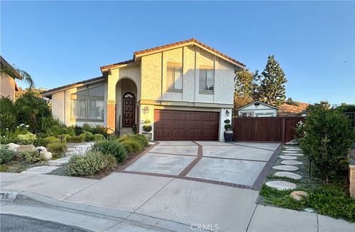 999 S Quincy Cir, Anaheim, CA, 92807-5013 | Card Image
