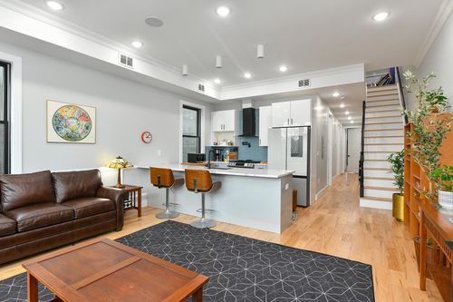 2-135 Nelson Ave, Jersey City, NJ, 07307-3915 | Card Image