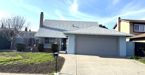 1014 Humphrey Dr, Suisun City, CA, 94585-1908 | Card Image