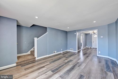 3238 Westmont Ave, BALTIMORE, MD, 21216-3833 | Card Image