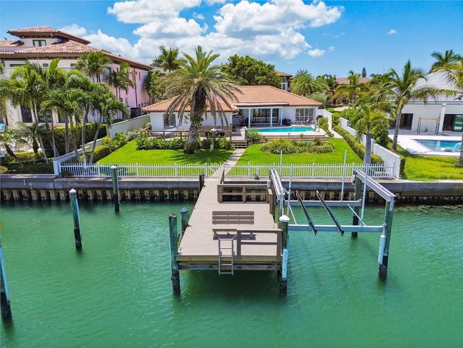 205 Harrison Ave, House other with 4 bedrooms, 3 bathrooms and null parking in BELLEAIR BEACH FL | Image 4