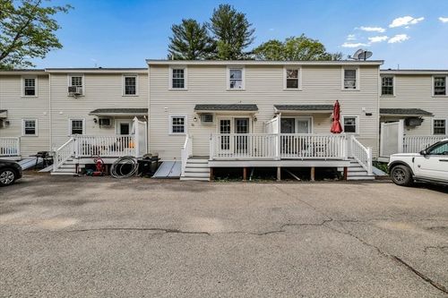 20-20 Olde Country Village Rd, Londonderry, NH, 03053-3822 | Card Image