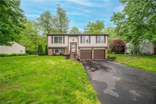 1431 Raccoon Ne, Howland, OH, 44484 | Card Image