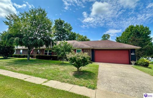 1019 S Woodland Dr, Radcliff, KY, 40160-1751 | Card Image