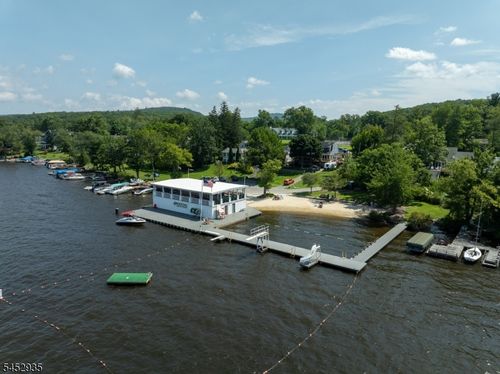 175 Long Pond Rd, Hewitt, NJ, 07421-3119 | Card Image