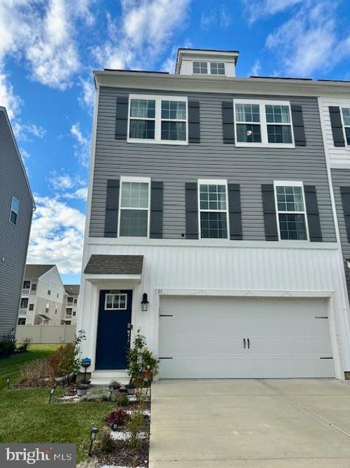 35 Stanton Rd, MOUNT HOLLY, NJ, 08060-1398 | Card Image