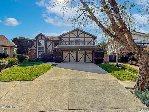 23571 Windom St, West Hills, CA, 91304-5359 | Card Image