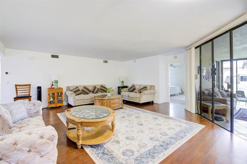apt-102-18258 Covina Way, Boca Raton, FL, 33498-1546 | Card Image