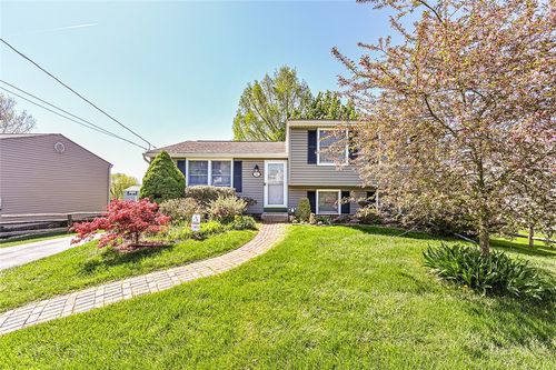 204 Fosterville Rd, Greensburg, PA, 15601-4716 | Card Image
