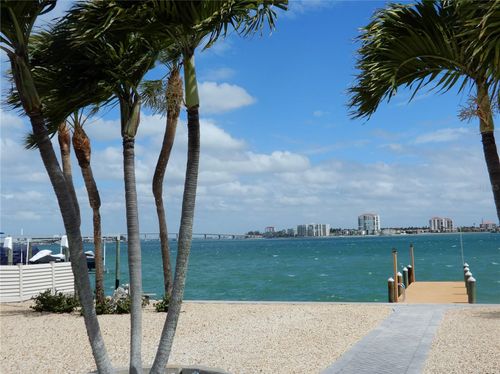 337 1st St W, TIERRA VERDE, FL, 33715-1706 | Card Image