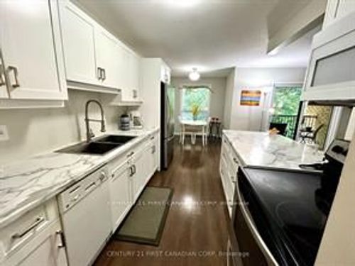 306-10 Lake Rd, Lambton Shores, ON, N0M1T0 | Card Image