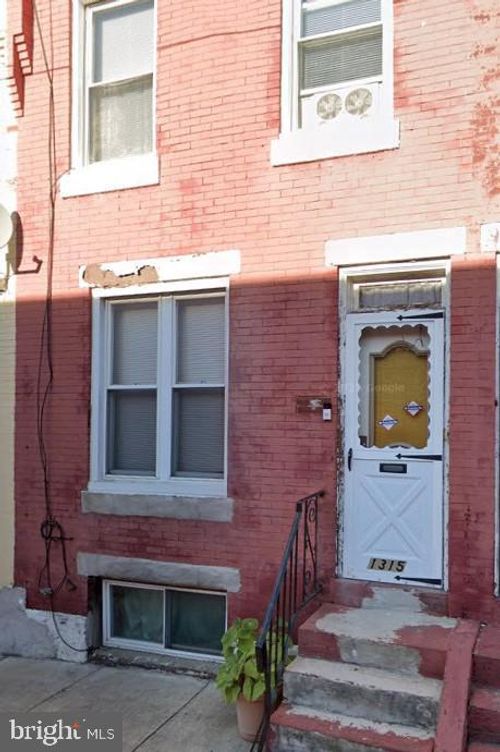 1315 N Myrtlewood St, PHILADELPHIA, PA, 19121-4516 | Card Image