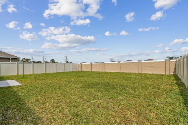 8034 Broad Pointe Dr, House other with 3 bedrooms, 2 bathrooms and null parking in ZEPHYRHILLS FL | Image 25