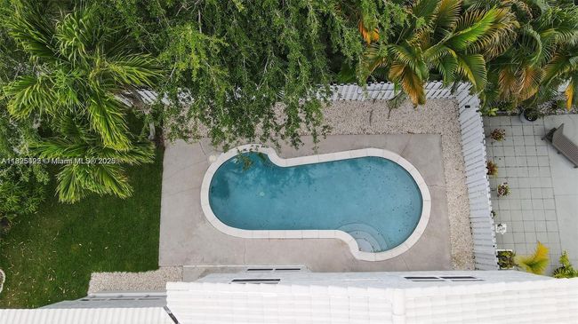 1127 Sw 104 Th Way, House other with 4 bedrooms, 3 bathrooms and null parking in Pembroke Pines FL | Image 38