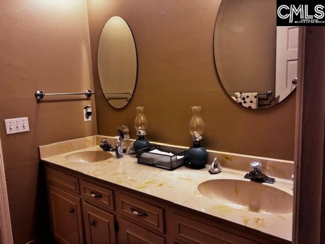 204 E Springs Rd, House other with 4 bedrooms, 4 bathrooms and null parking in Columbia SC | Image 9