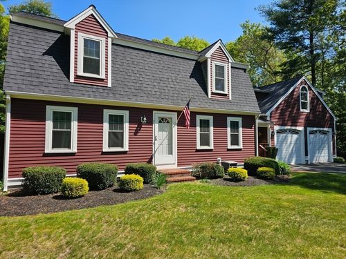 2 Center Hill Rd, Pembroke, MA, 02359-3564 | Card Image