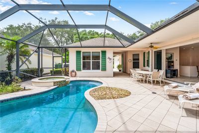 254 Oak Hammock Circle Sw, House other with 3 bedrooms, 4 bathrooms and null parking in Vero Beach FL | Image 3