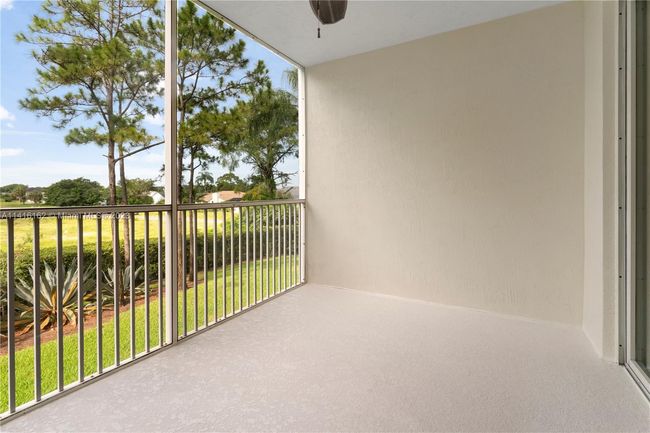 APT-25 - 22701 Camino Del Mar, Condo with 3 bedrooms, 2 bathrooms and null parking in Boca Raton FL | Image 18