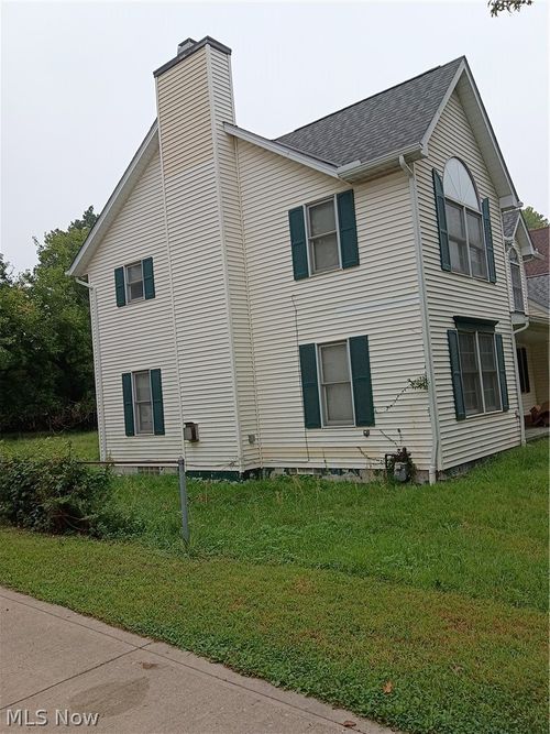 7611 Linwood Ave, Cleveland, OH, 44103-3339 | Card Image